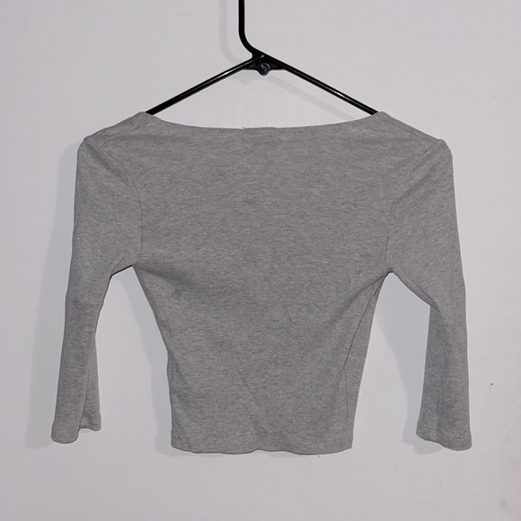 Timing grey crop top size small - Picture 4 of 4